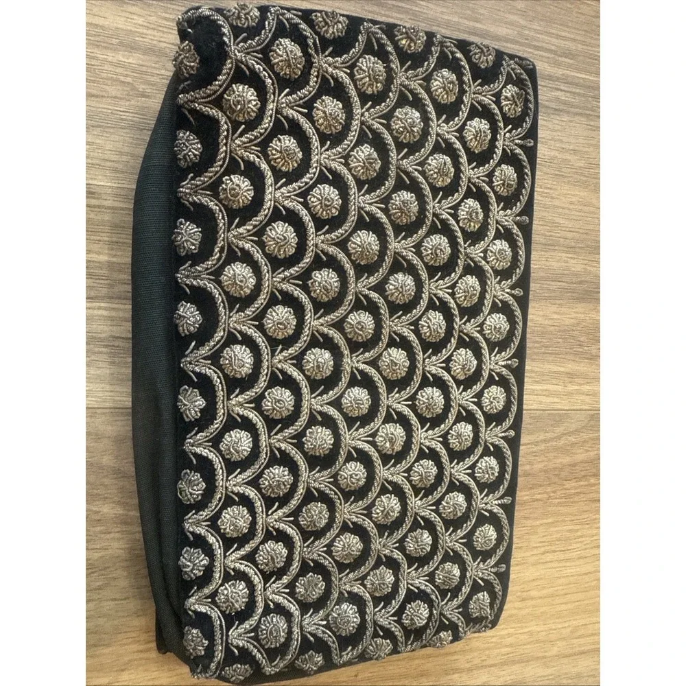 Vintage Clutch Black‎ Velvet Beaded Evening Bag Snap Closure 8x6 Elegant Party